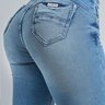 calca_jeans_cropped_classica_com_perolas_na_barra_modelador_de_curvas_5481_variacao_67545_2_ff34c88f98c62b9cae02e71e62c3effb