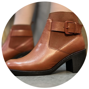 bota feminina wj couro fivela