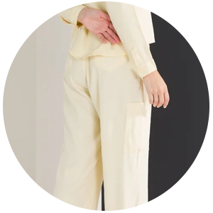 calca feminina wide leg amarela png3
