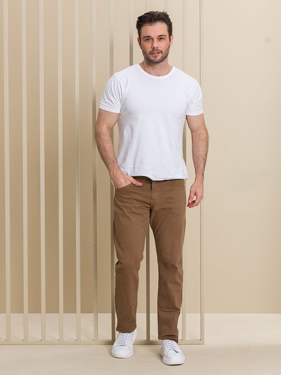Calça Masculina Sarja Slim Confort (Marrom)